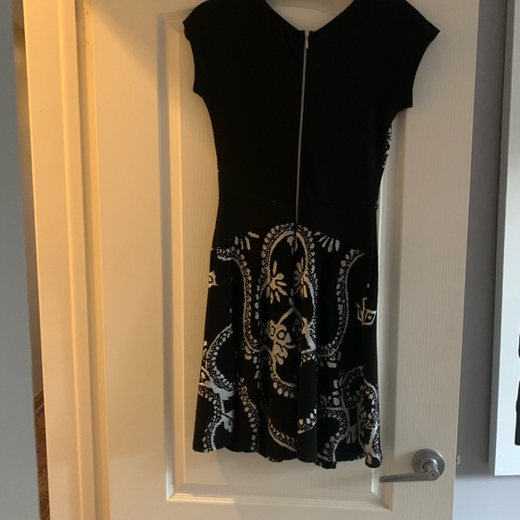 Desigual dress - Picture 2 of 7